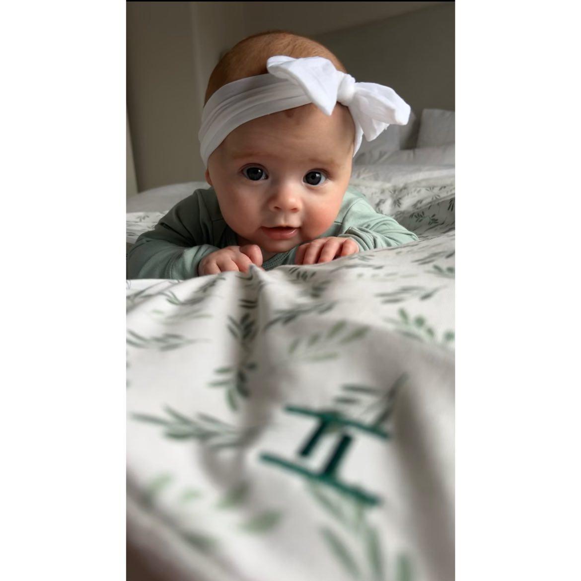 Bamboo Blanket (Leaf Print)
